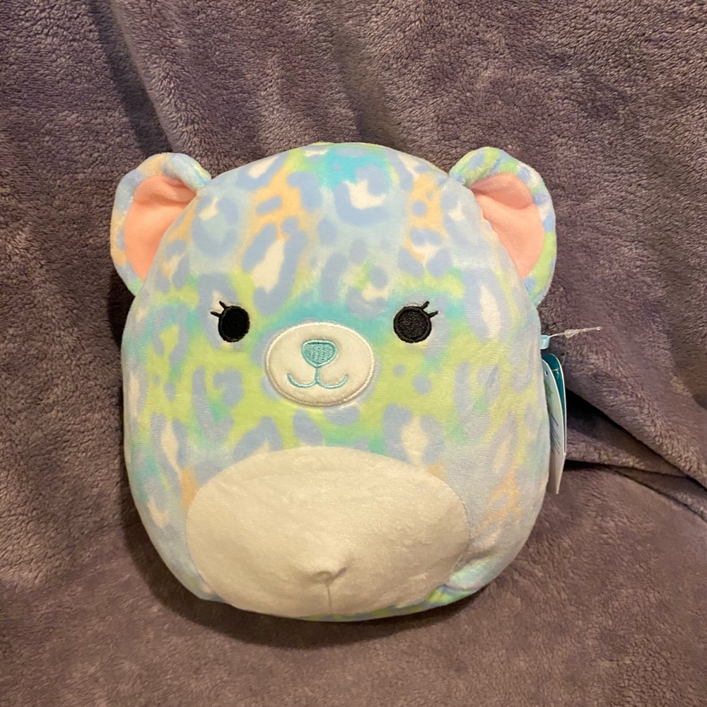 Squishmallow cat Cheetah Lindsey 8 inch